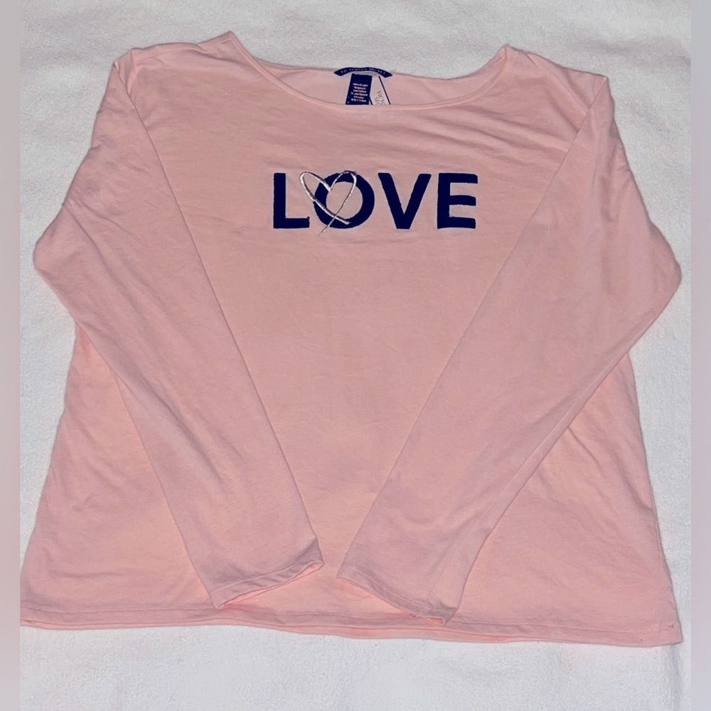 Victoria’s Secret LOVE Heart Long Sleeve Shirt Pink w Black Sequins L Large NEW